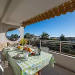 Appartement 104 M2 Vue - *