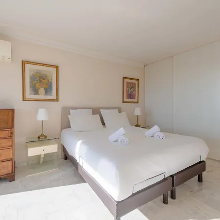 104 Sqm Sea-view Apartament