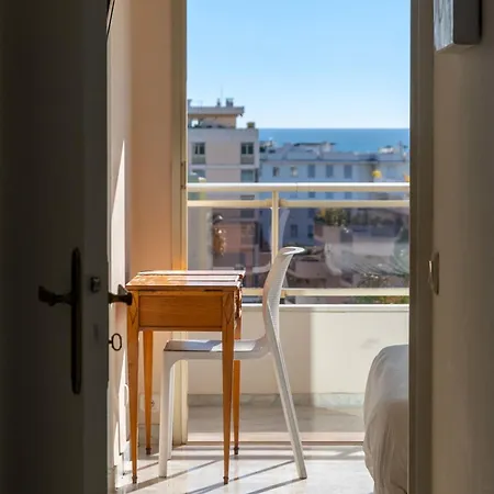 104 Sqm Sea-view Apartament Cannes