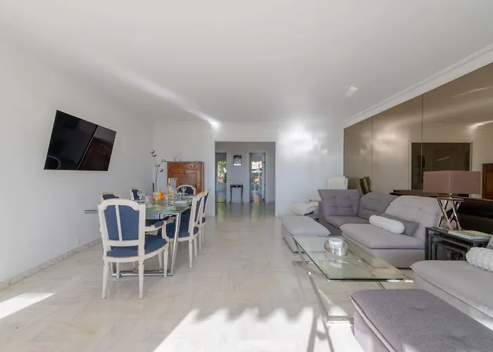 104 Sqm Sea-view * Cannes