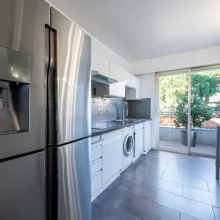 104 Sqm Sea-view * Κάννες